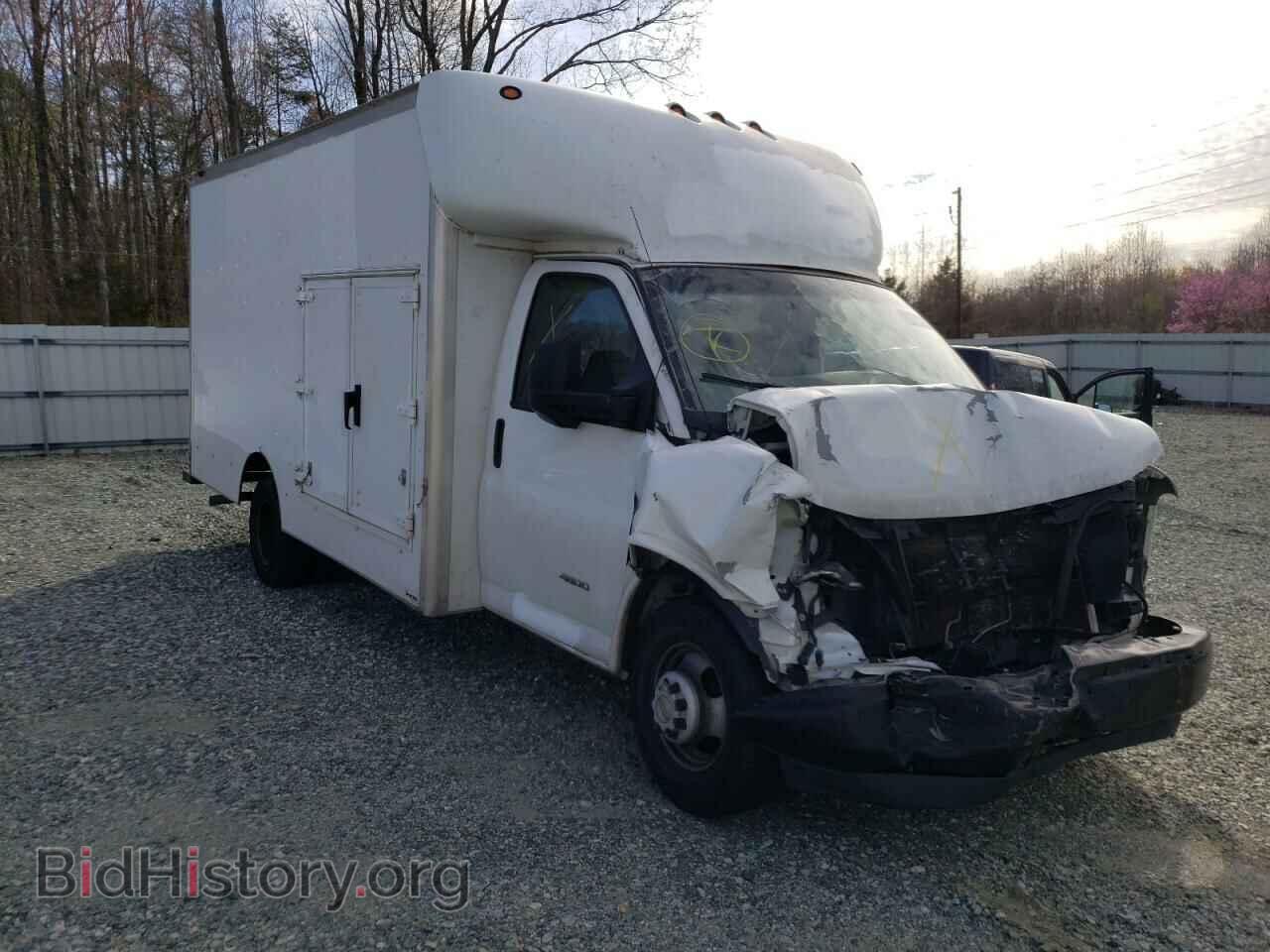 2017 CHEVROLET EXPRESS - VIN: 1GB6GUCG6H1130140 - Фото 4