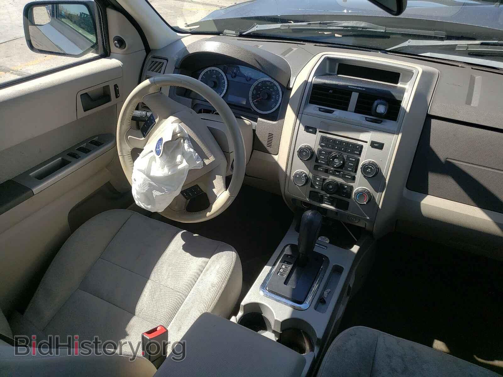 2011 FORD ESCAPE - VIN: 1FMCU0D70BKC52505 - Фото 9