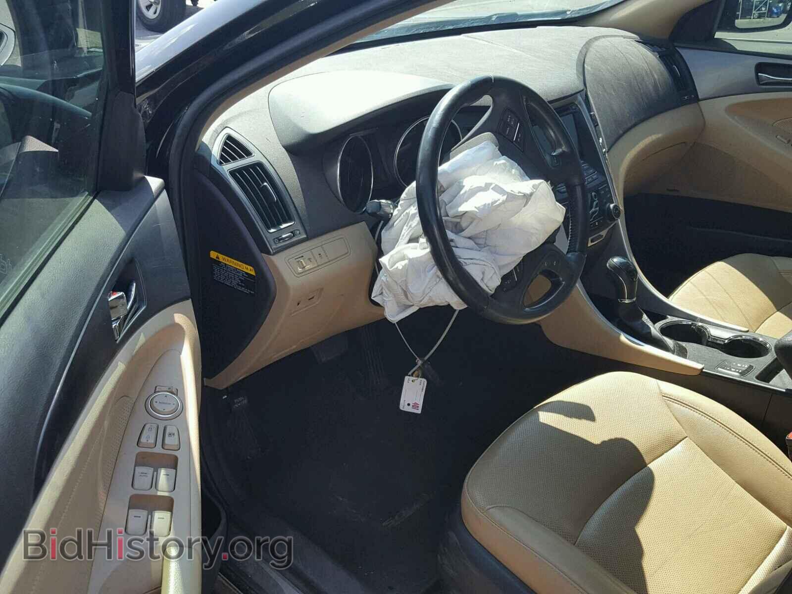 2012 HYUNDAI SONATA - VIN: KMHEC4A43CA045899 - Фото 9