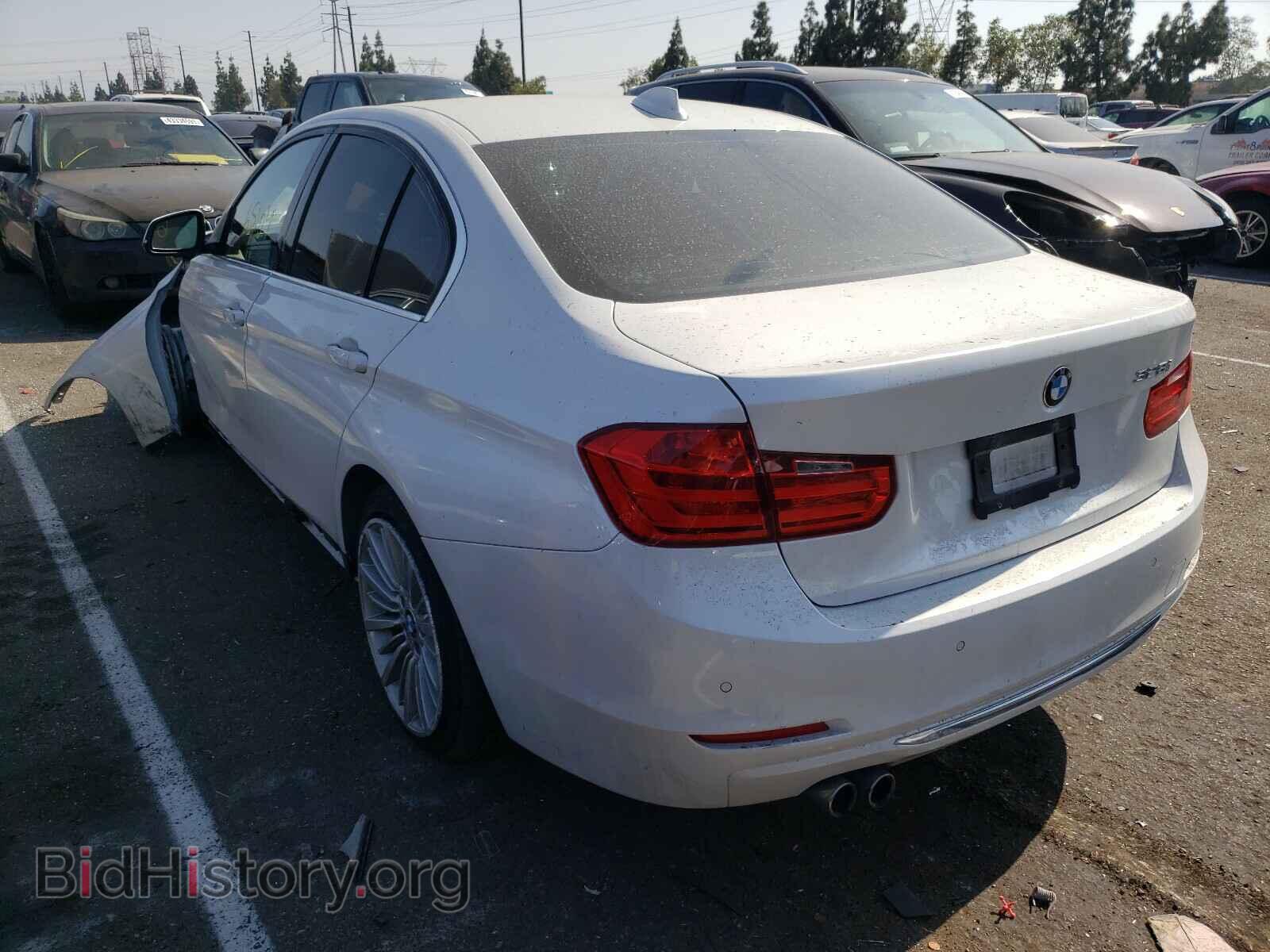 2015 BMW 3 SERIES - VIN: WBA3A5C53FF608001 - Фото 3