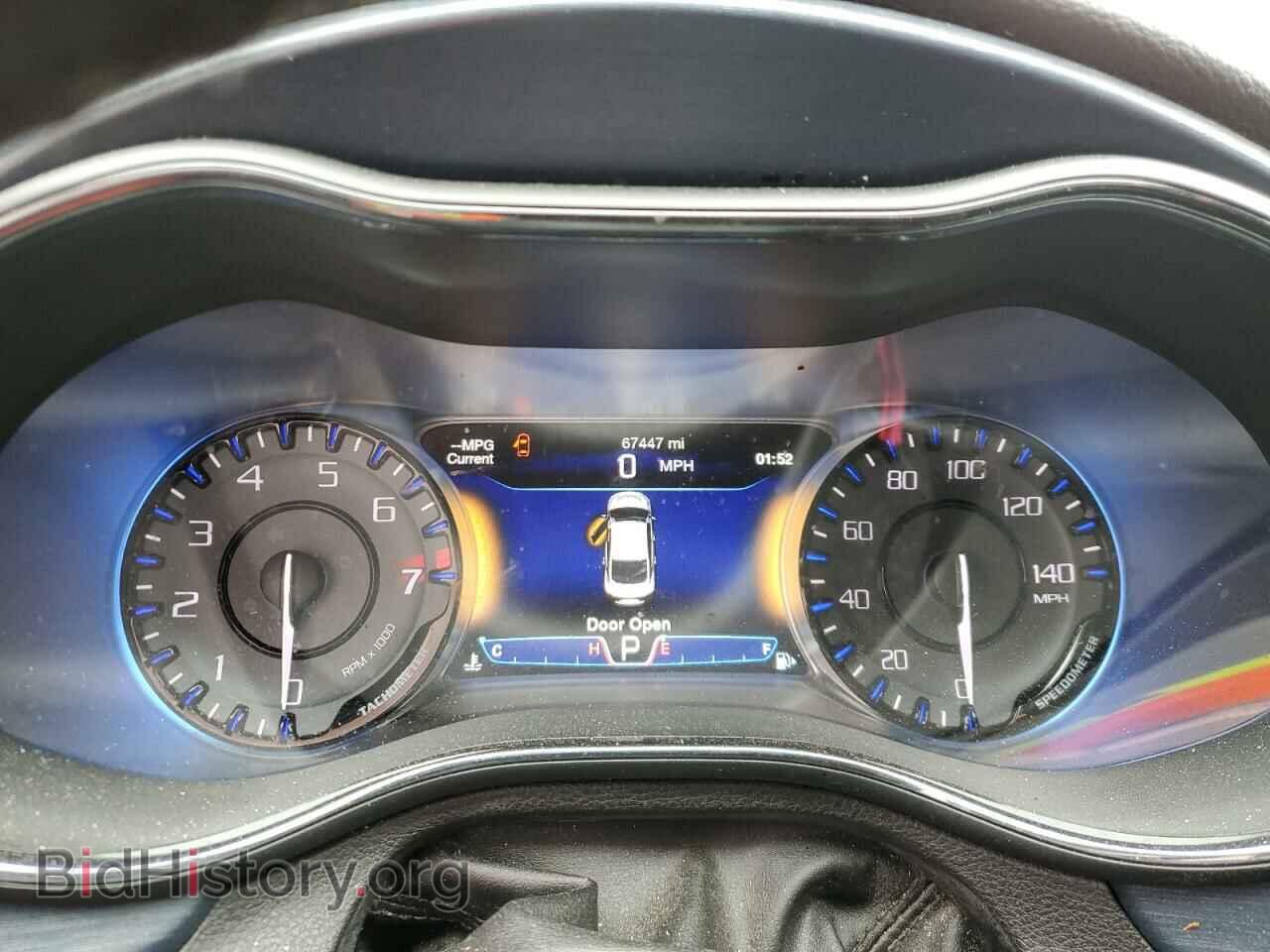2015 CHRYSLER 200 - VIN: 1C3CCCDG7FN556965 - Фото 9