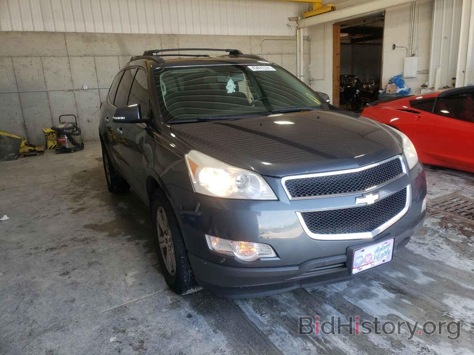 Photo 1GNKVGED7BJ176708 - CHEVROLET TRAVERSE 2011