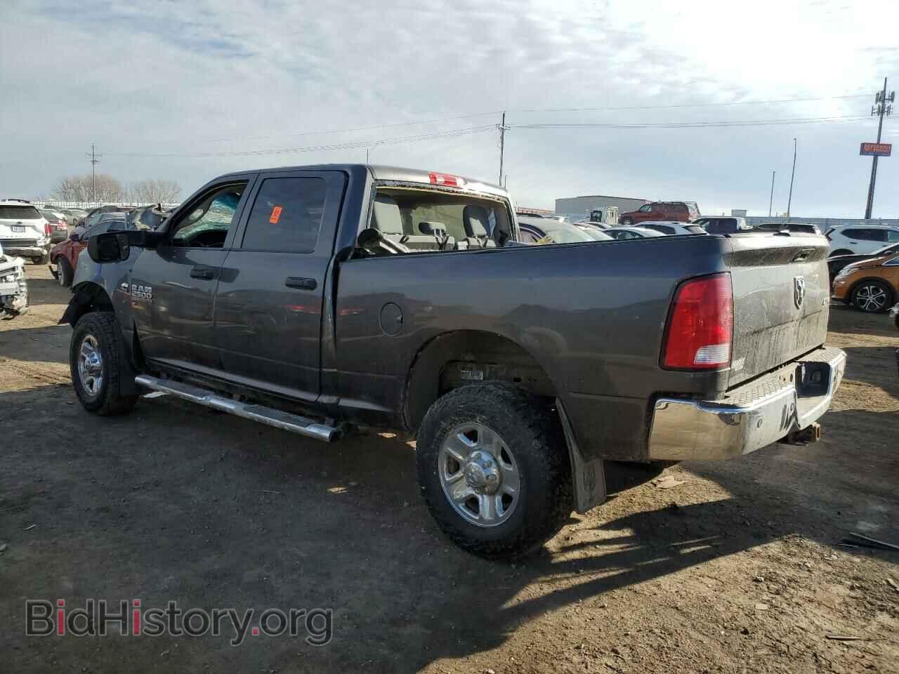2016 RAM All Models - VIN: 3C6UR5CL2GG355436 - Фото 2