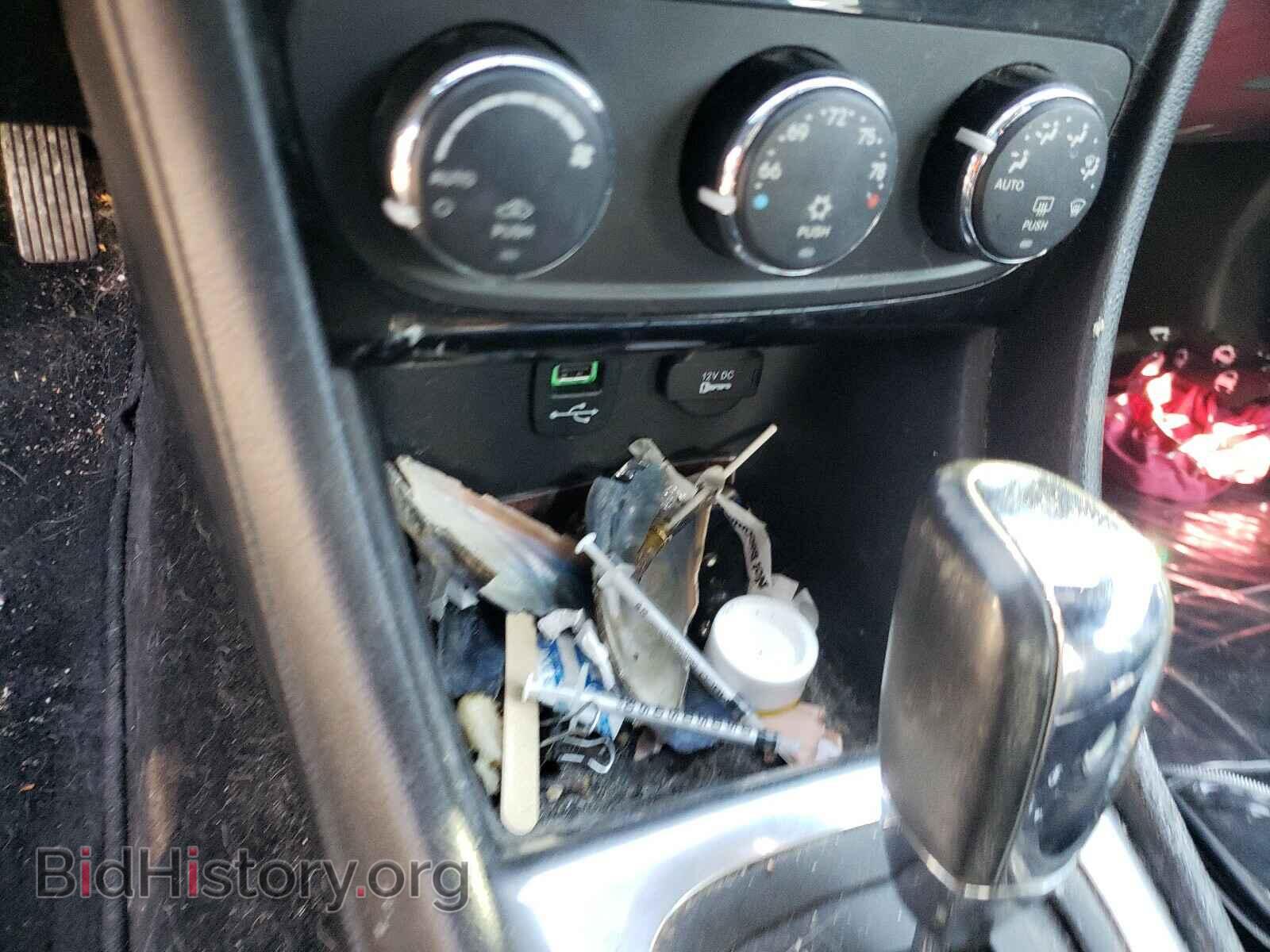 2013 CHRYSLER 200 - VIN: 1C3CCBCG1DN593390 - Фото 9