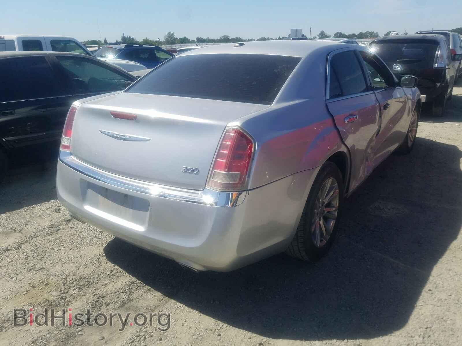 2012 CHRYSLER 300 - VIN: 2C3CCACG1CH221419 - Фото 4