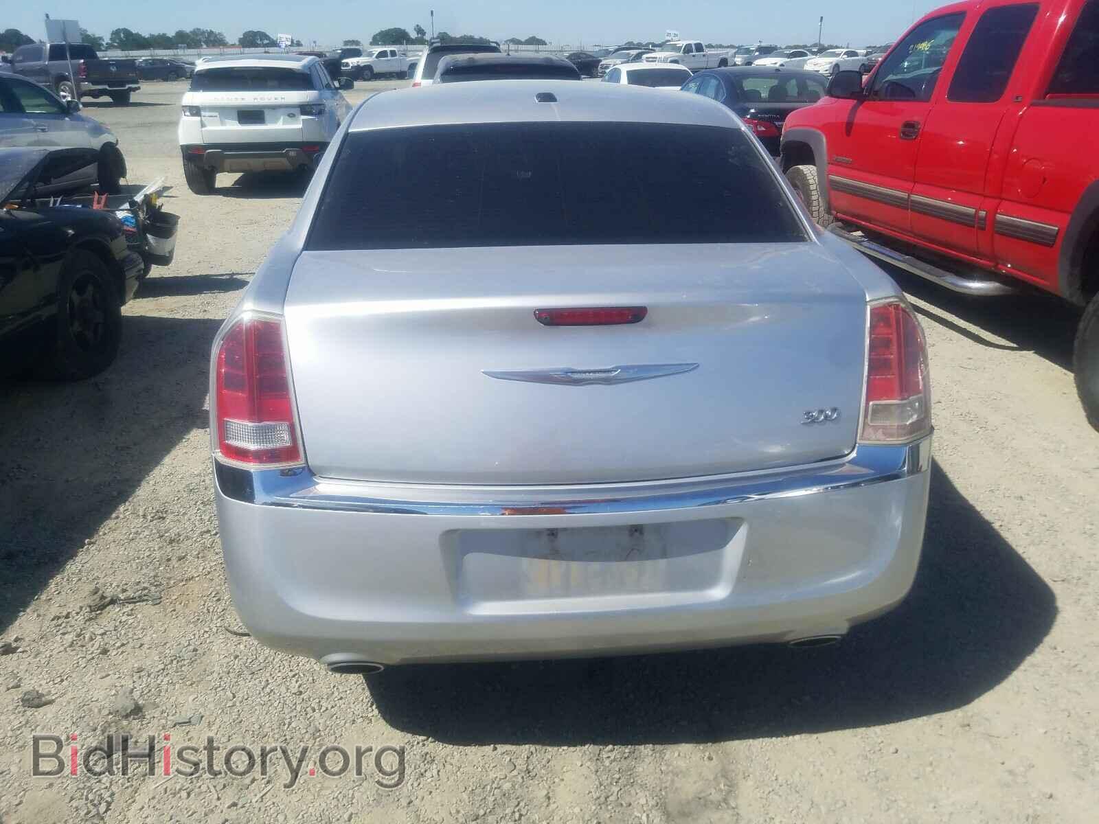 2012 CHRYSLER 300 - VIN: 2C3CCACG1CH221419 - Фото 9