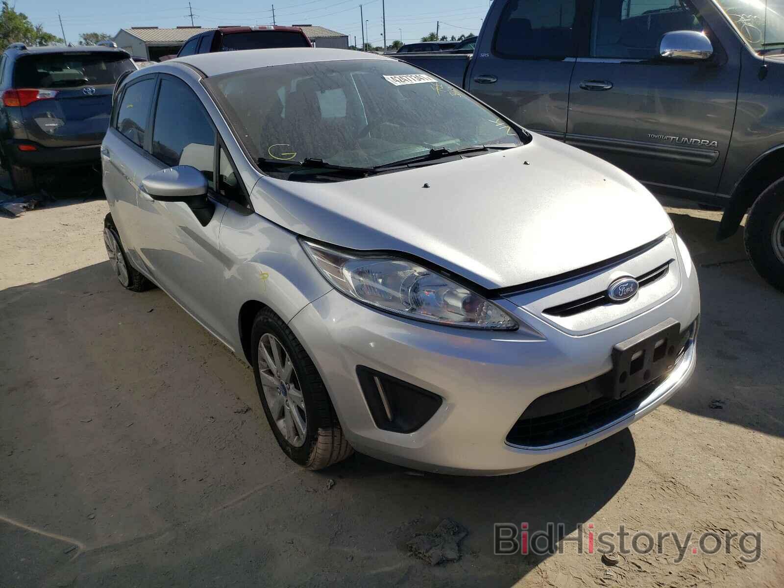 Photo 3FADP4EJ1BM227872 - FORD FIESTA 2011