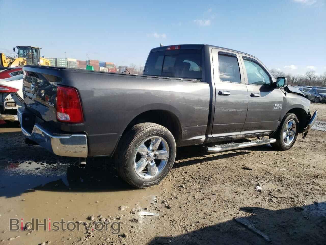 2018 RAM 1500 - VIN: 1C6RR7GG2JS218642 - Фото 3