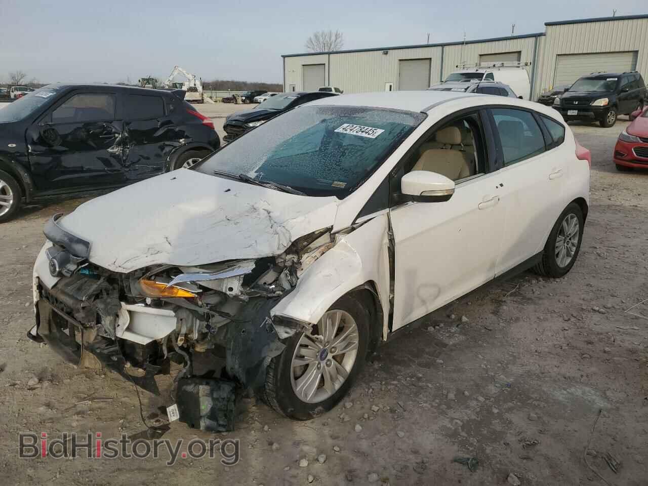 Photo 1FAHP3M26CL347188 - FORD FOCUS 2012