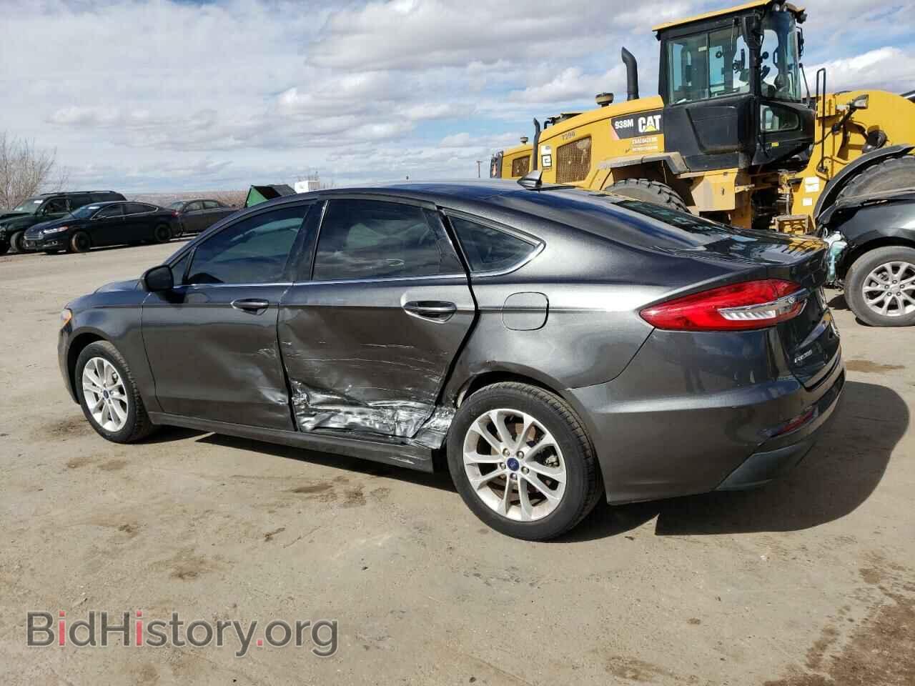 2019 FORD FUSION - VIN: 3FA6P0HD2KR107556 - Фото 2