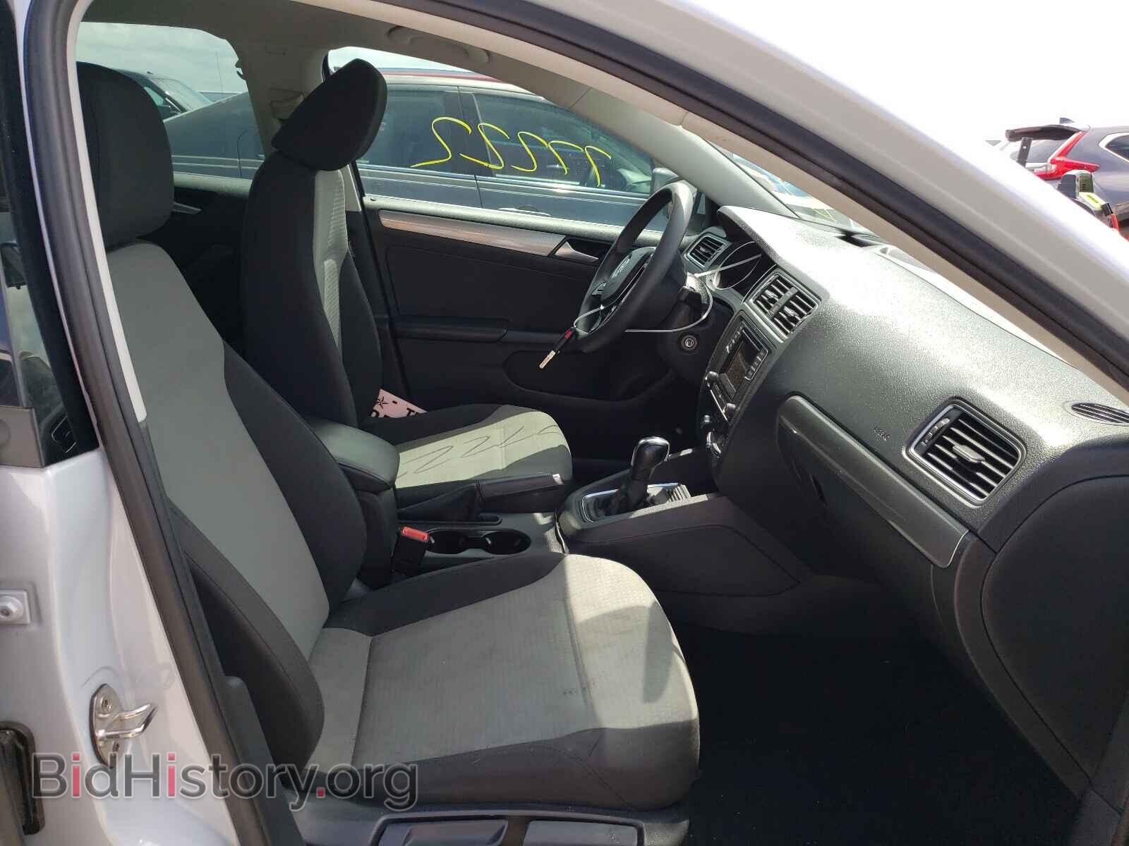 2017 VOLKSWAGEN JETTA - VIN: 3VW2B7AJ2HM401347 - Фото 5