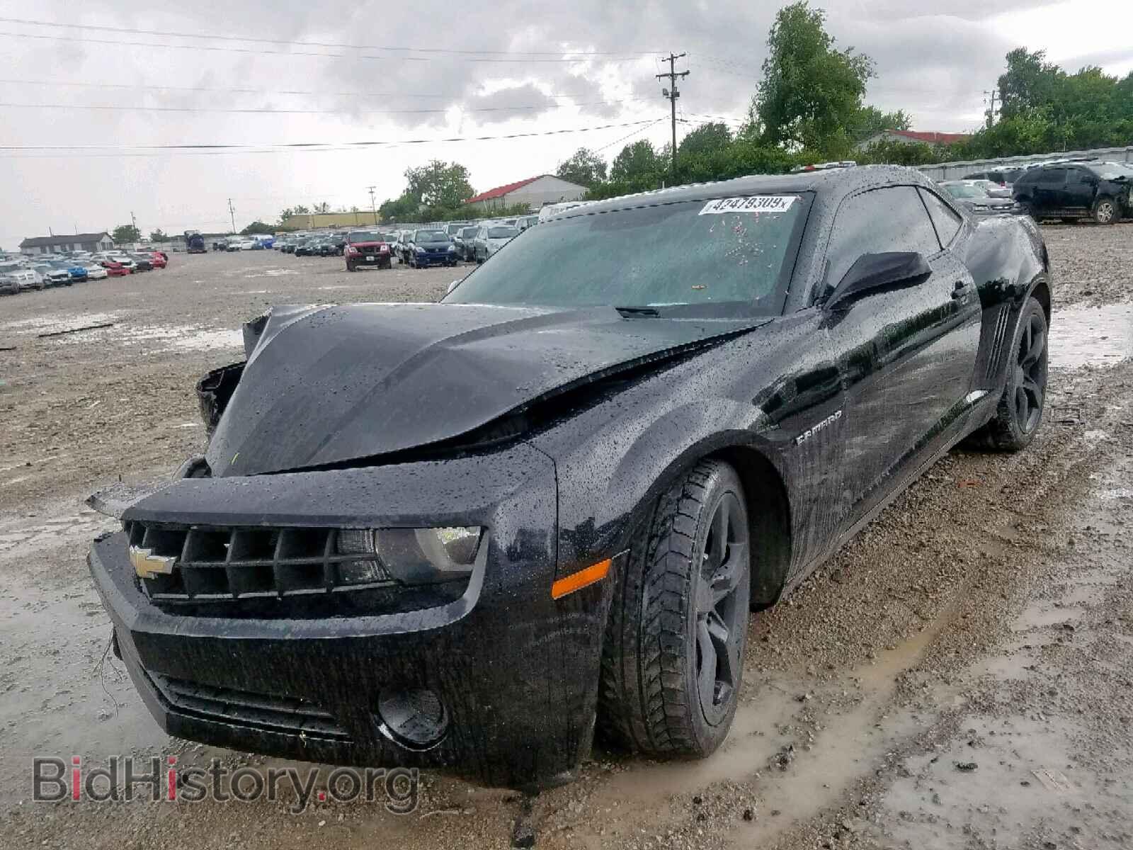 2013 CHEVROLET CAMARO - VIN: 2G1FA1E36D9234342 - Photo 2