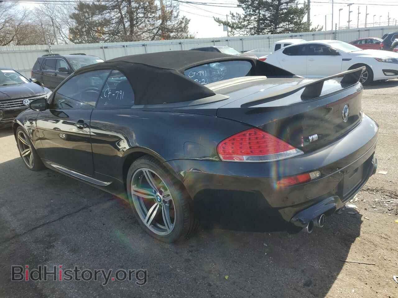 2007 BMW M6 - VIN: WBSEK93597CS32626 - Фото 2