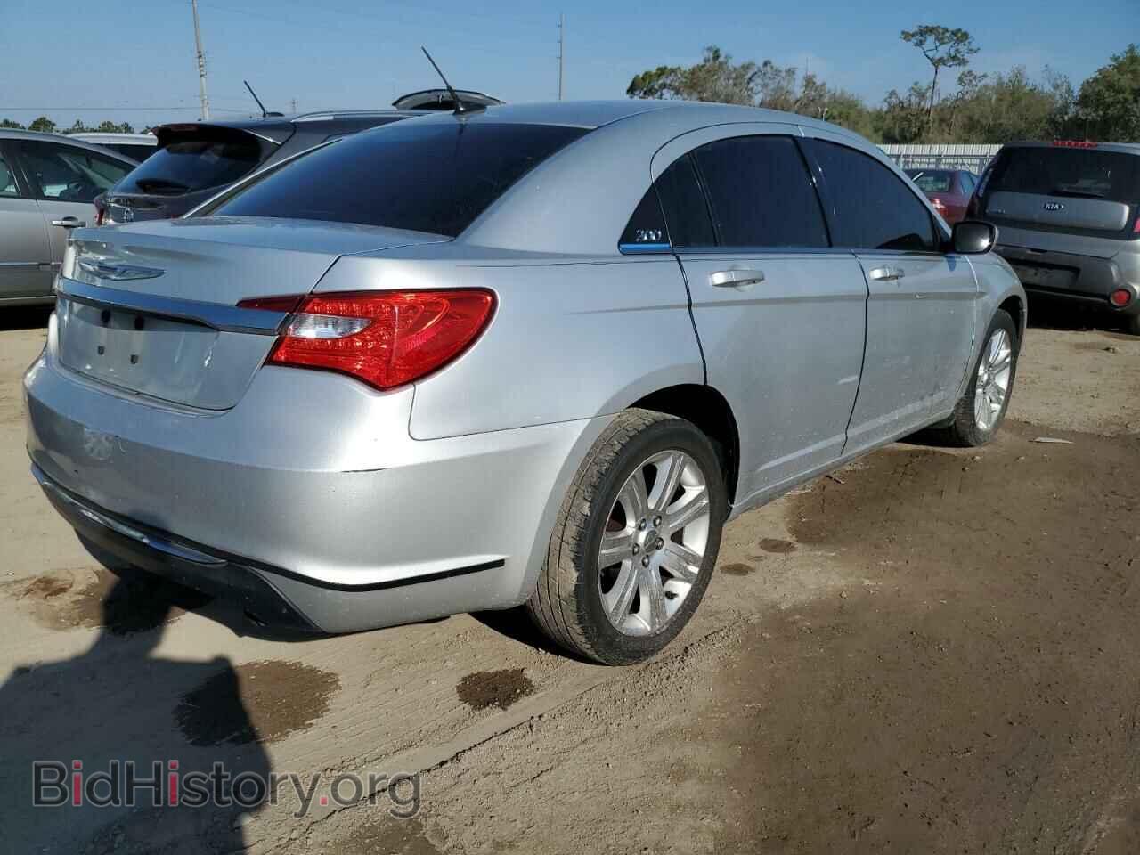 2011 CHRYSLER 200 - VIN: 1C3BC1FB6BN613605 - Фото 3
