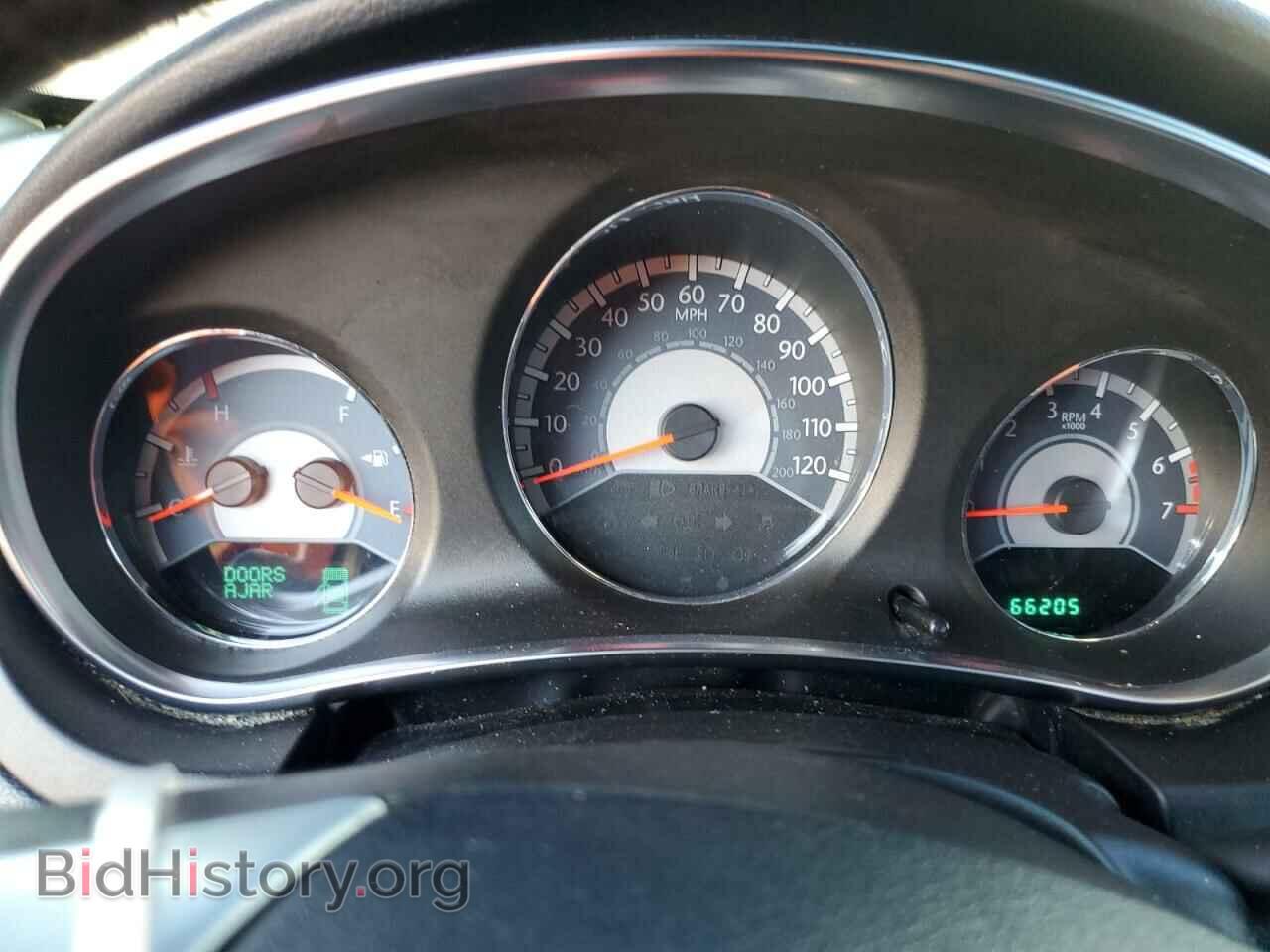 2011 CHRYSLER 200 - VIN: 1C3BC1FB6BN613605 - Фото 9
