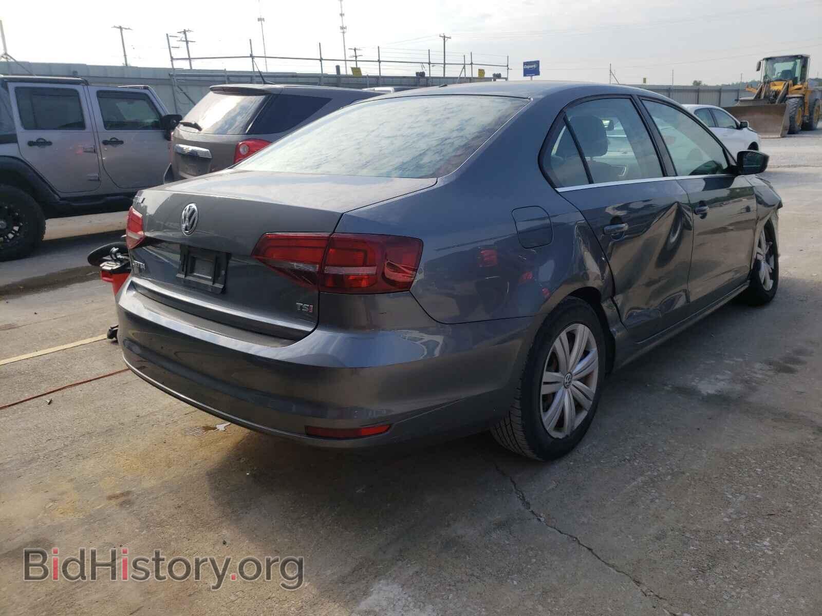 2017 VOLKSWAGEN JETTA - VIN: 3VW2B7AJ1HM280312 - Фото 4
