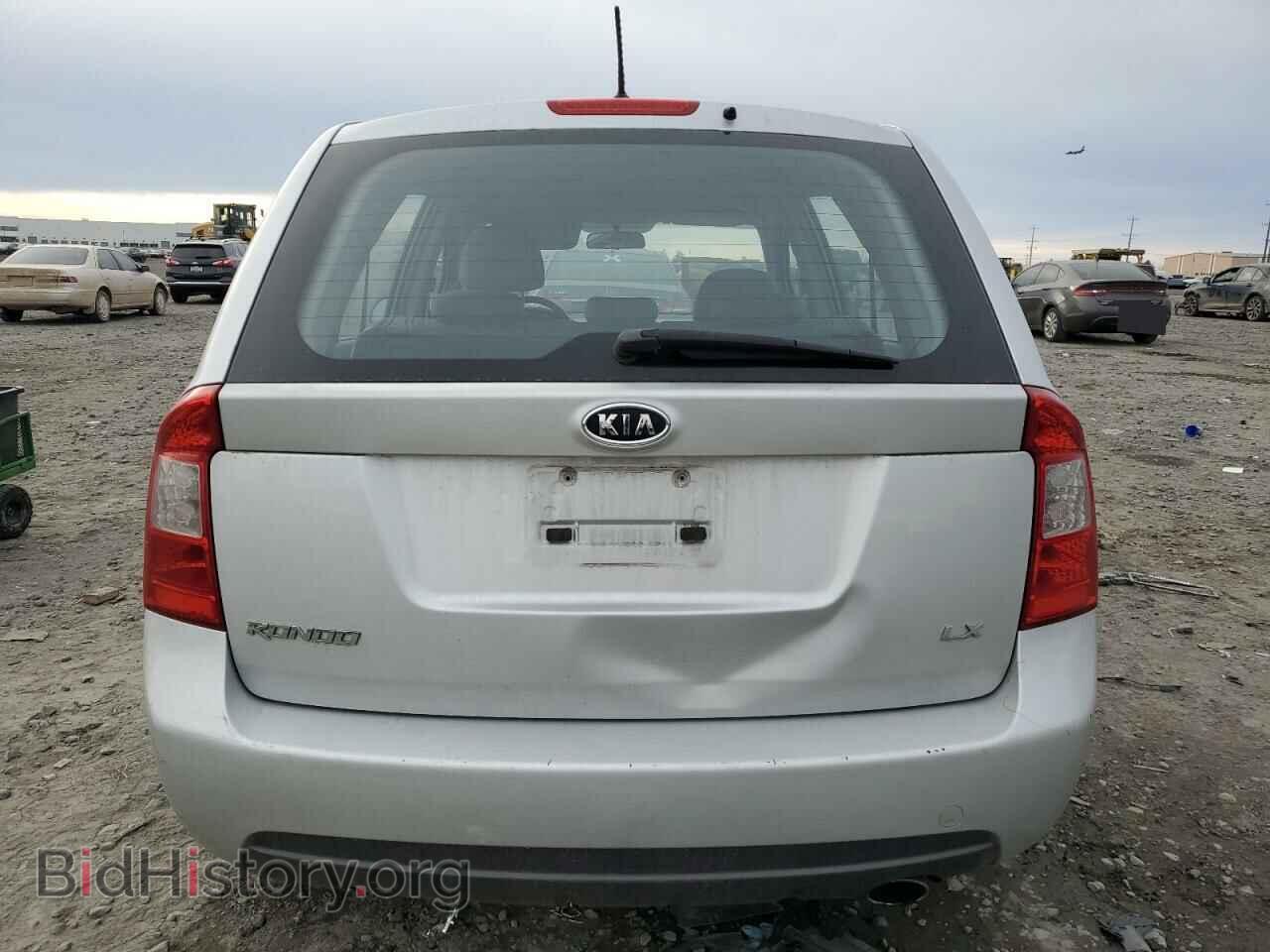 2007 KIA RONDO - VIN: KNAFG525X77087190 - Фото 6
