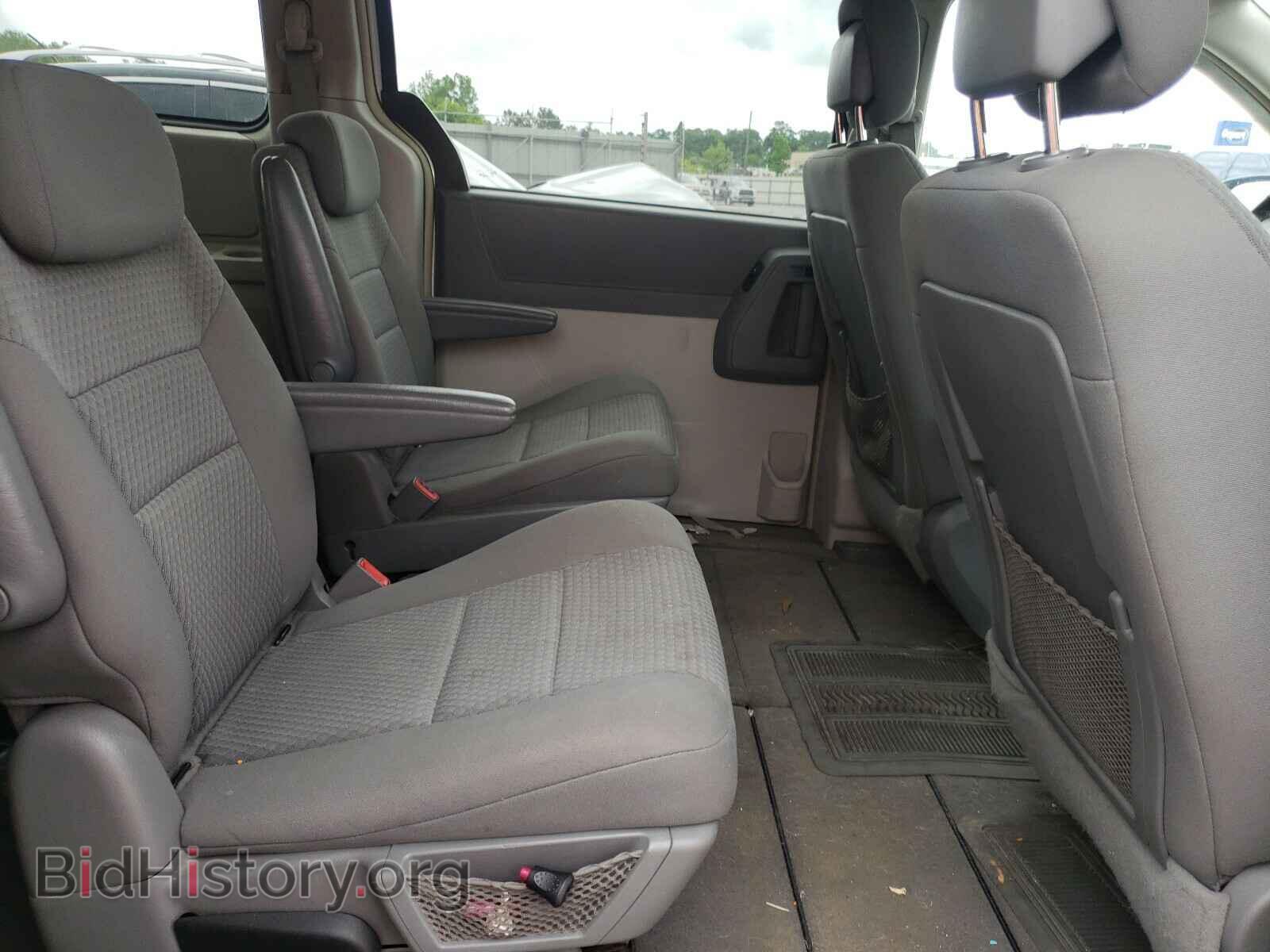 2010 CHRYSLER MINIVAN - VIN: 2A4RR5D19AR500852 - Фото 6