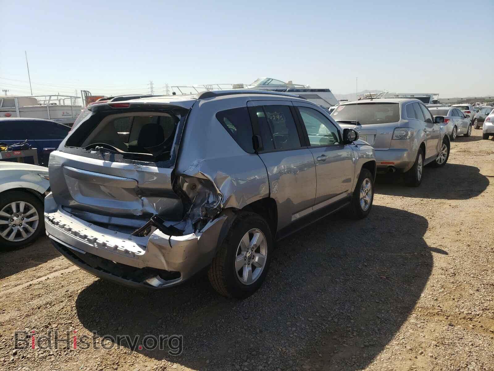 2014 JEEP COMPASS - VIN: 1C4NJCBA0ED882474 - Photo 4