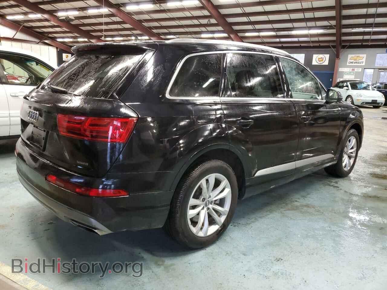 2018 AUDI Q7 - VIN: WA1LHAF7XJD002326 - Фото 3
