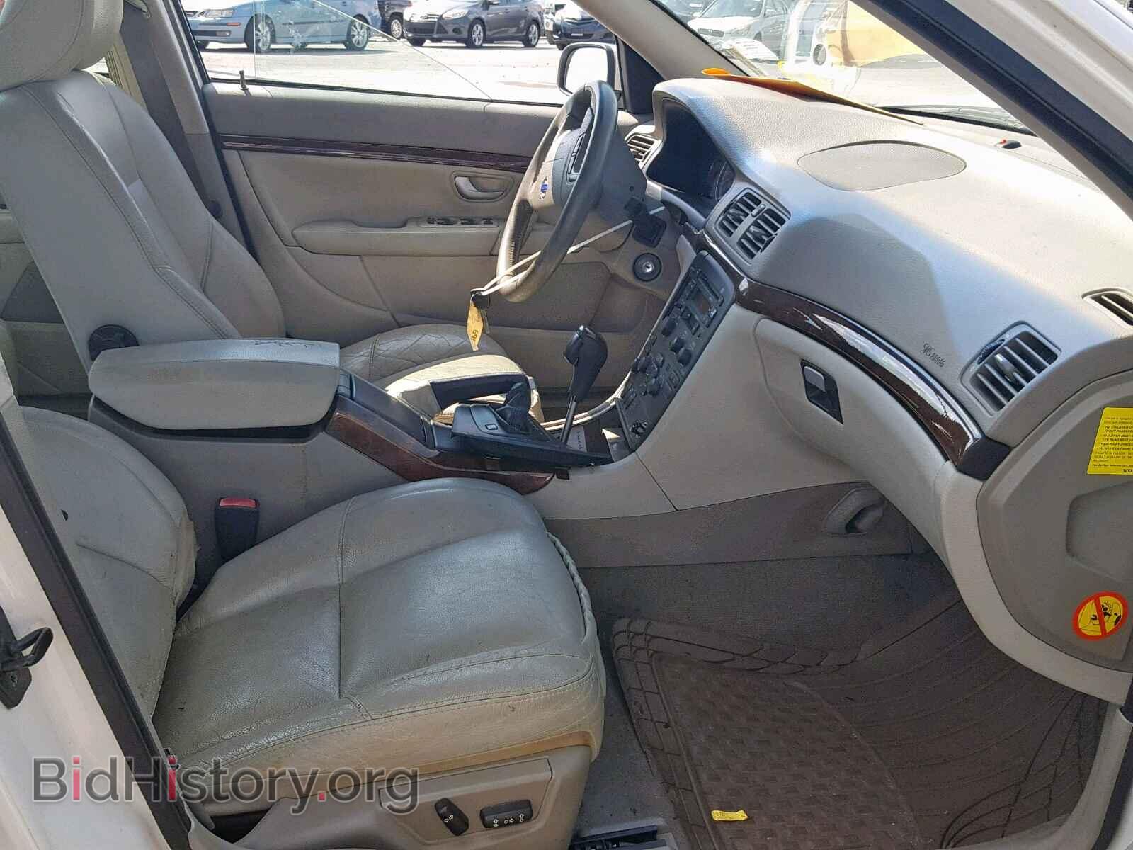 2005 VOLVO S80 - VIN: YV1TS592X51401849 - Фото 5