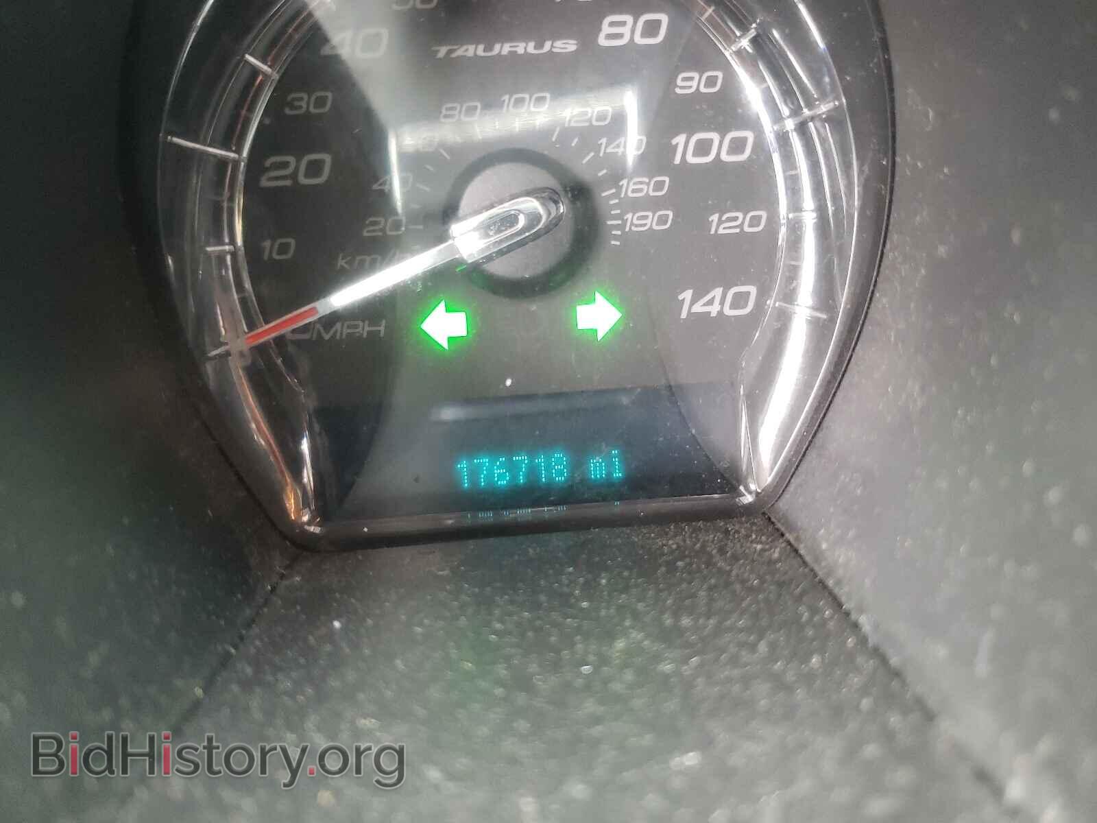 2011 FORD TAURUS - VIN: 1FAHP2DW8BG143187 - Фото 8