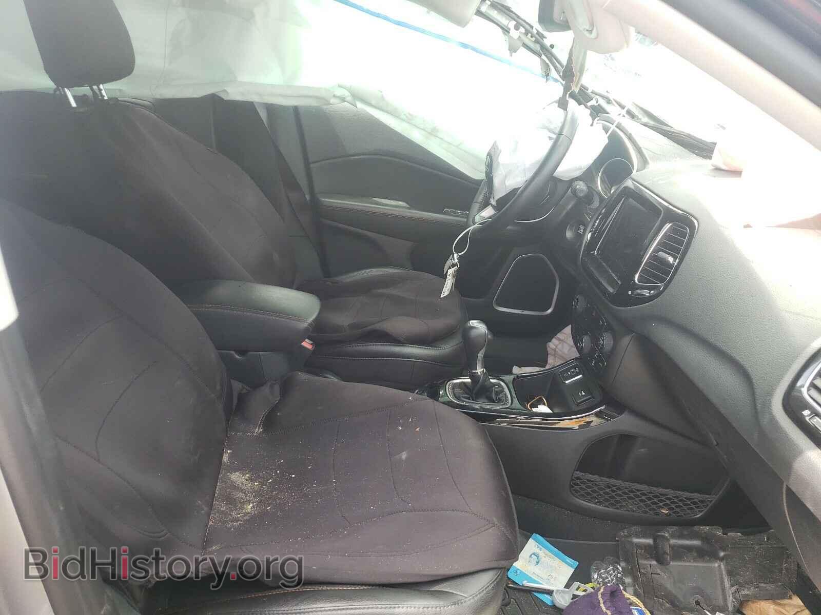 2020 JEEP COMPASS - VIN: 3C4NJCCB4LT211422 - Фото 5