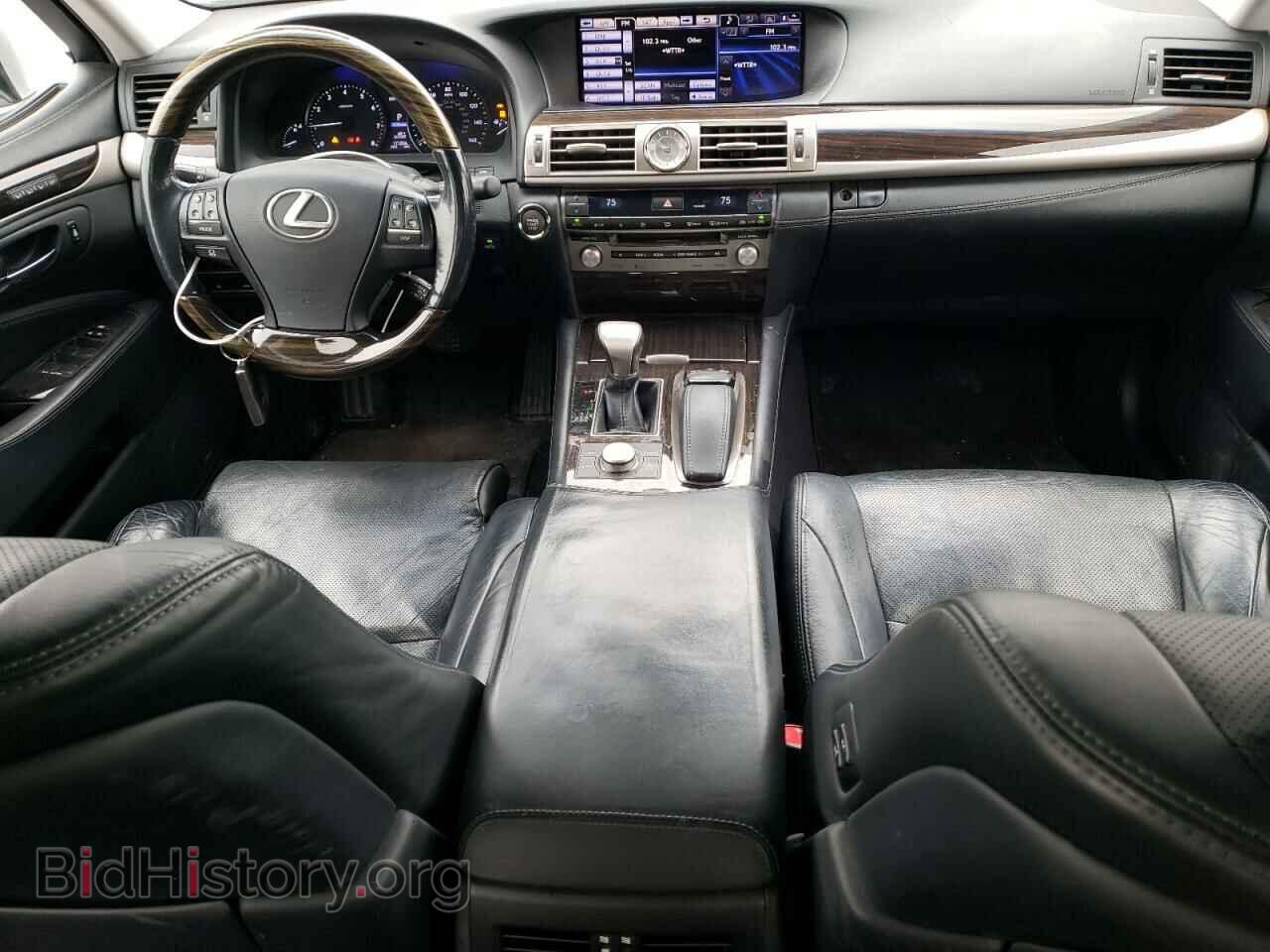 2013 LEXUS LS460 - VIN: JTHCL5EF4D5017650 - Photo 8
