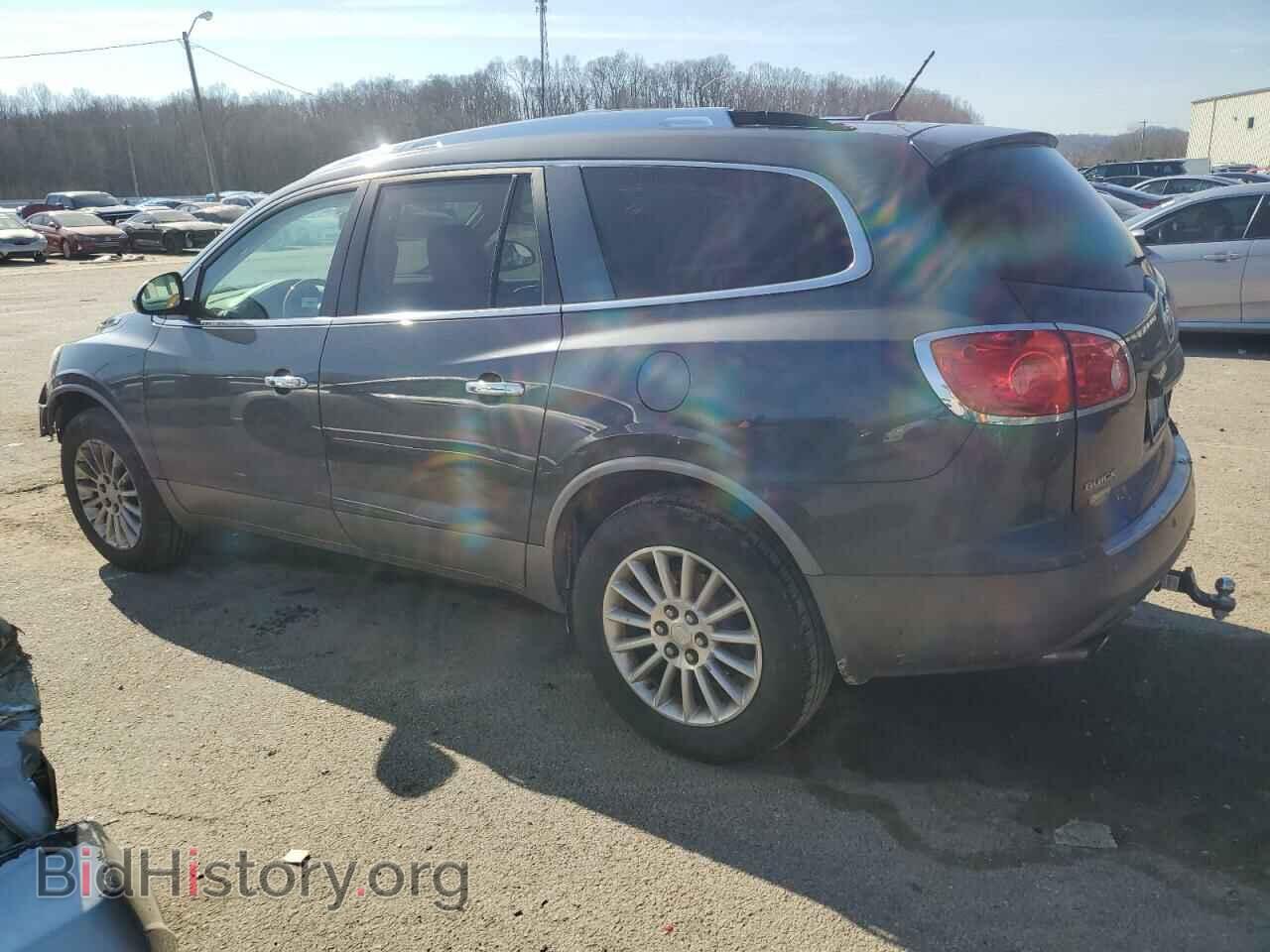 2011 BUICK ENCLAVE - VIN: 5GAKRBED2BJ385128 - Фото 2