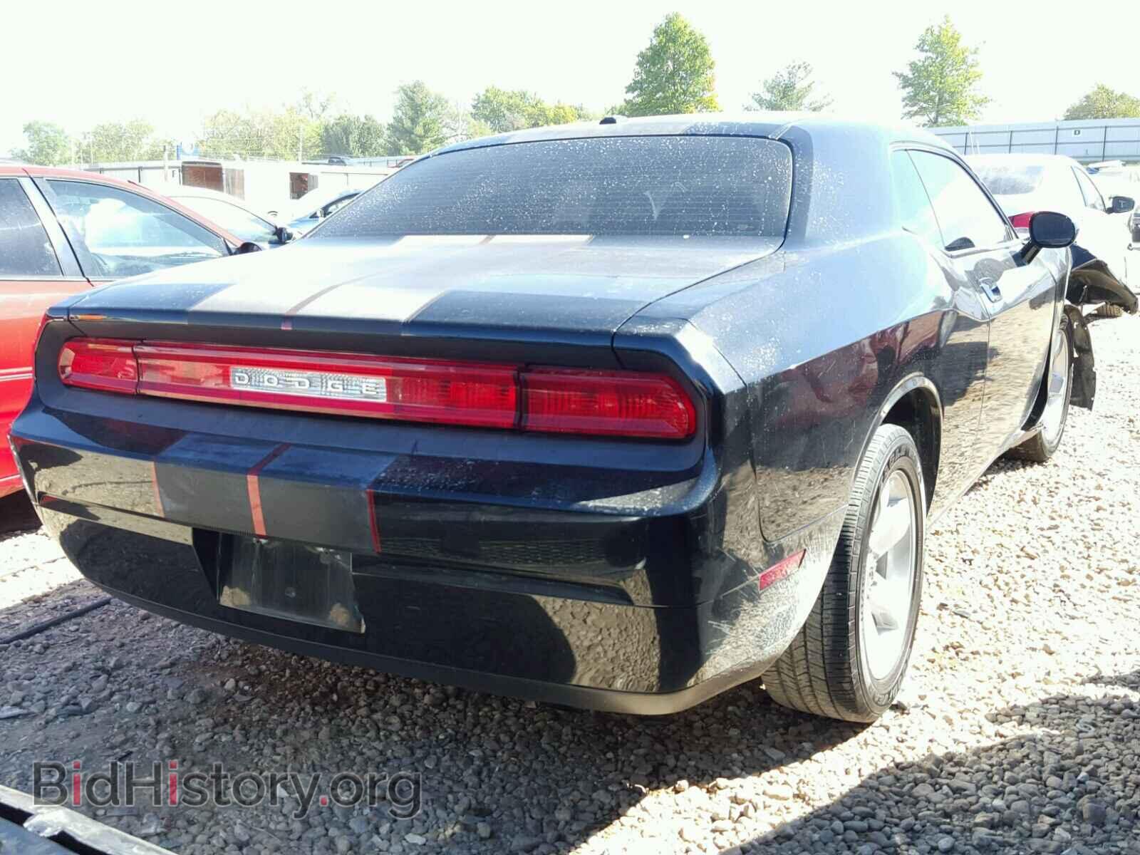 2010 DODGE CHALLENGER - VIN: 2B3CJ4DV4AH220196 - Photo 4