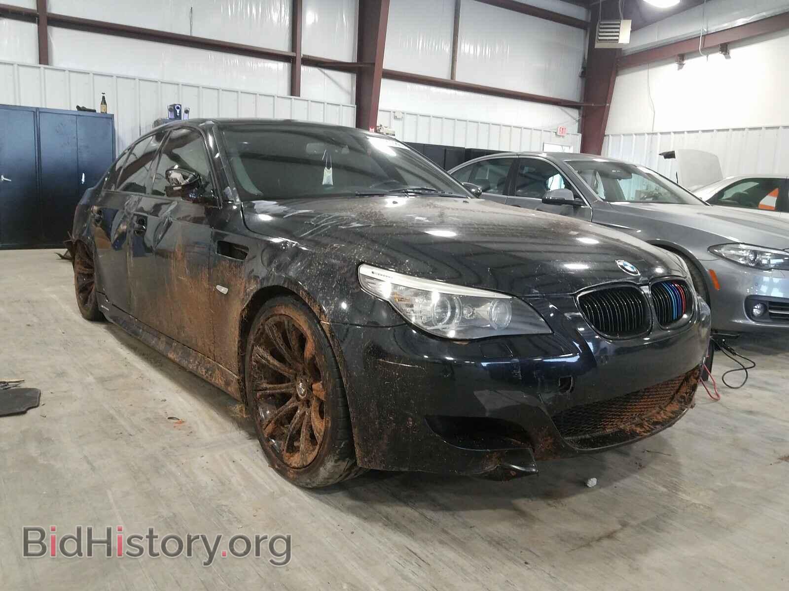 Photo WBSNB93578CX10575 - BMW M5 2008