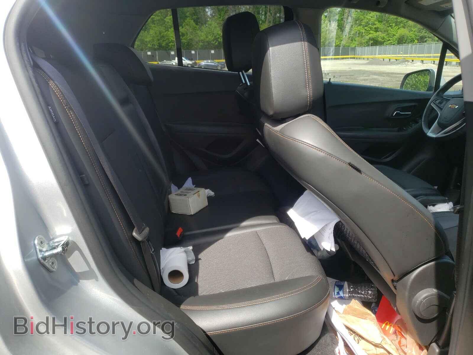 2018 CHEVROLET TRAX - VIN: KL7CJLSB4JB729647 - Фото 6