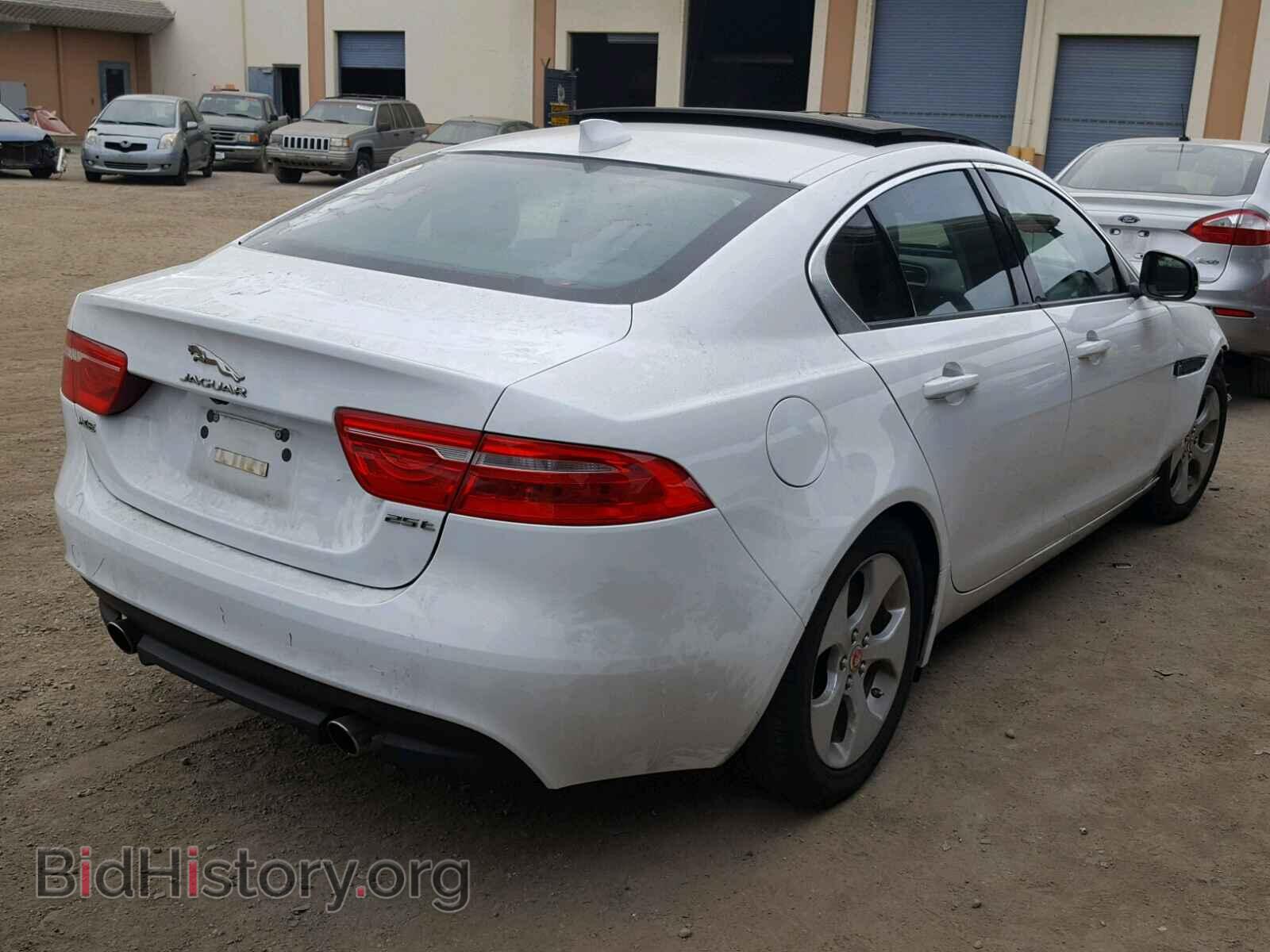 2017 JAGUAR XE - VIN: SAJAR4BG8HA966731 - Фото 4