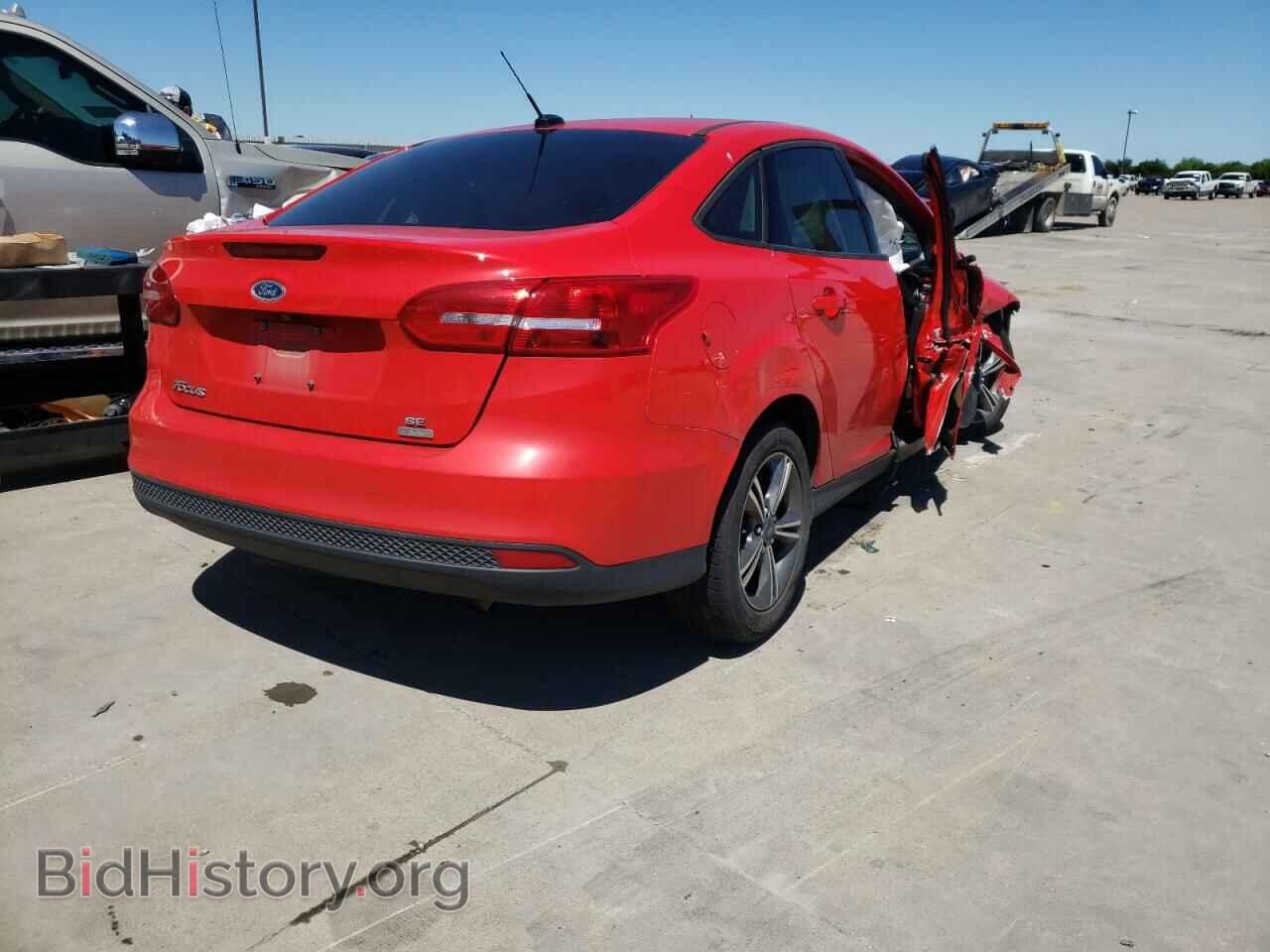2016 FORD FOCUS - VIN: 1FADP3FE2GL369068 - Photo 4