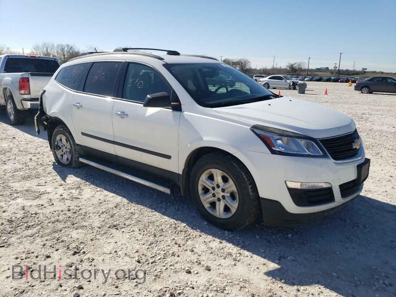 2017 CHEVROLET TRAVERSE - VIN: 1GNKRFKD1HJ346198 - Фото 4