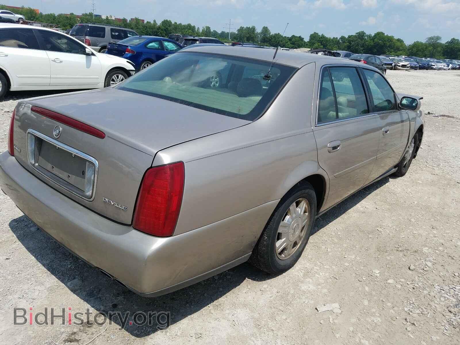 2004 CADILLAC DEVILLE - VIN: 1G6KD54YX4U124384 - Photo 4