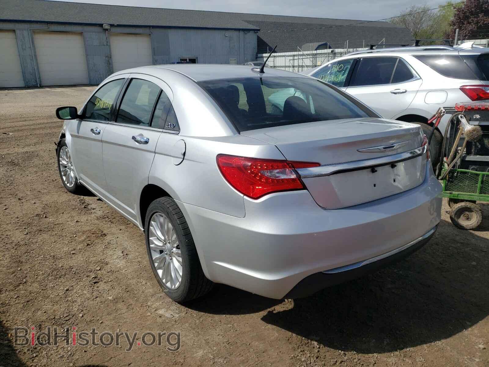 2011 CHRYSLER 200 - VIN: 1C3BC2FB9BN580668 - Photo 3