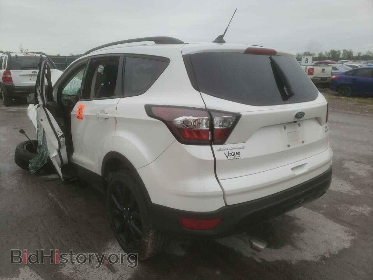 2018 FORD ESCAPE - VIN: 1FMCU0GD3JUD14628 - Фото 3