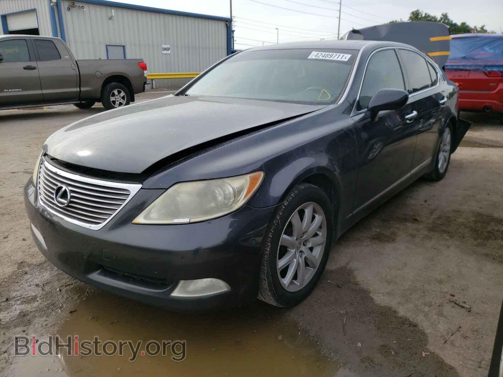 2007 LEXUS LS460 - VIN: JTHBL46F075005357 - Фото 2