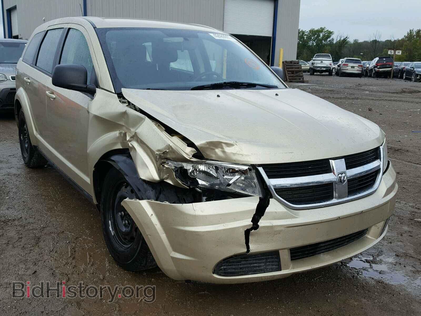 Фотография 3D4PG4FB2AT202209 - DODGE JOURNEY 2010