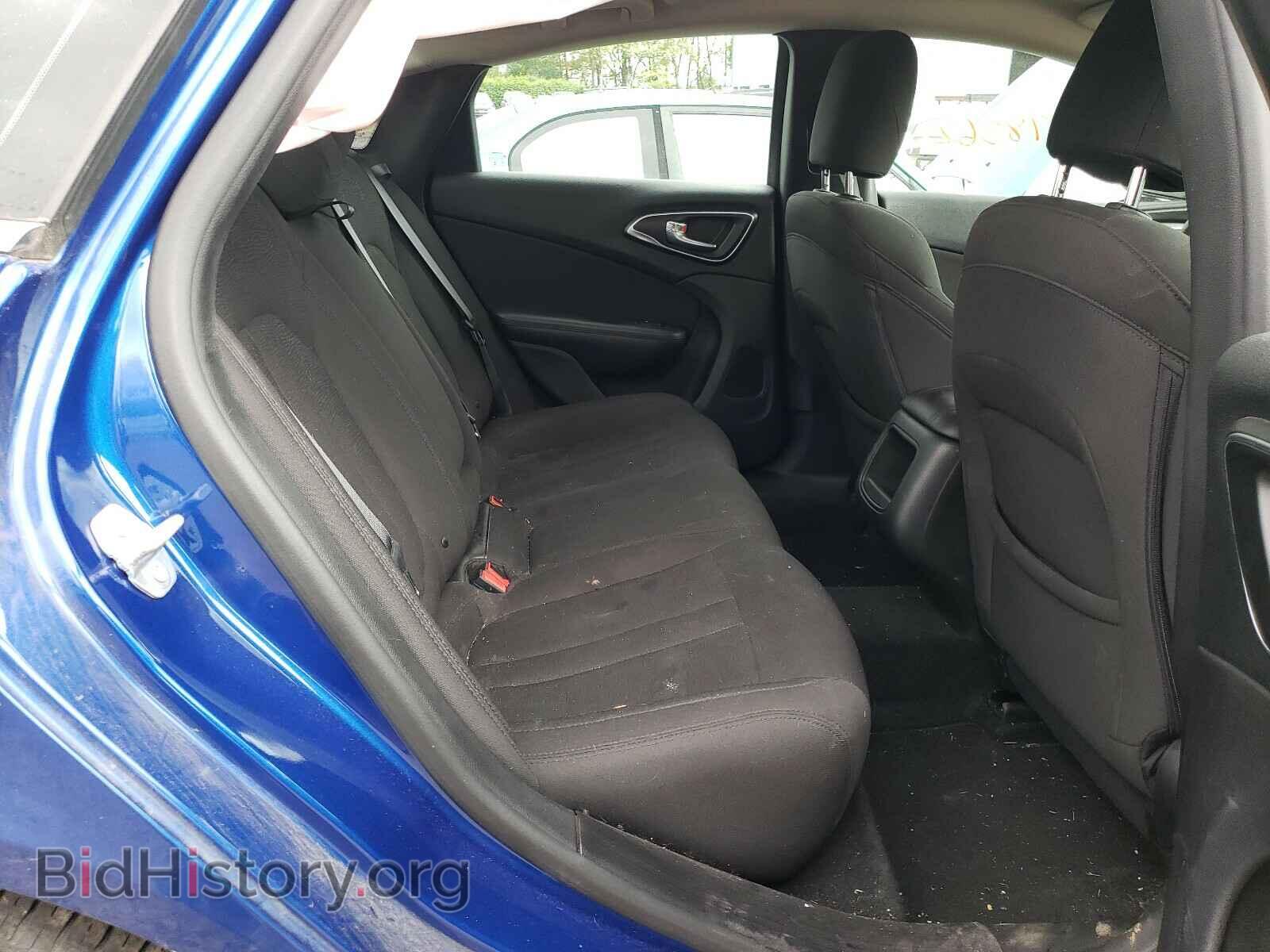 2015 CHRYSLER 200 - VIN: 1C3CCCAB3FN735044 - Фото 6