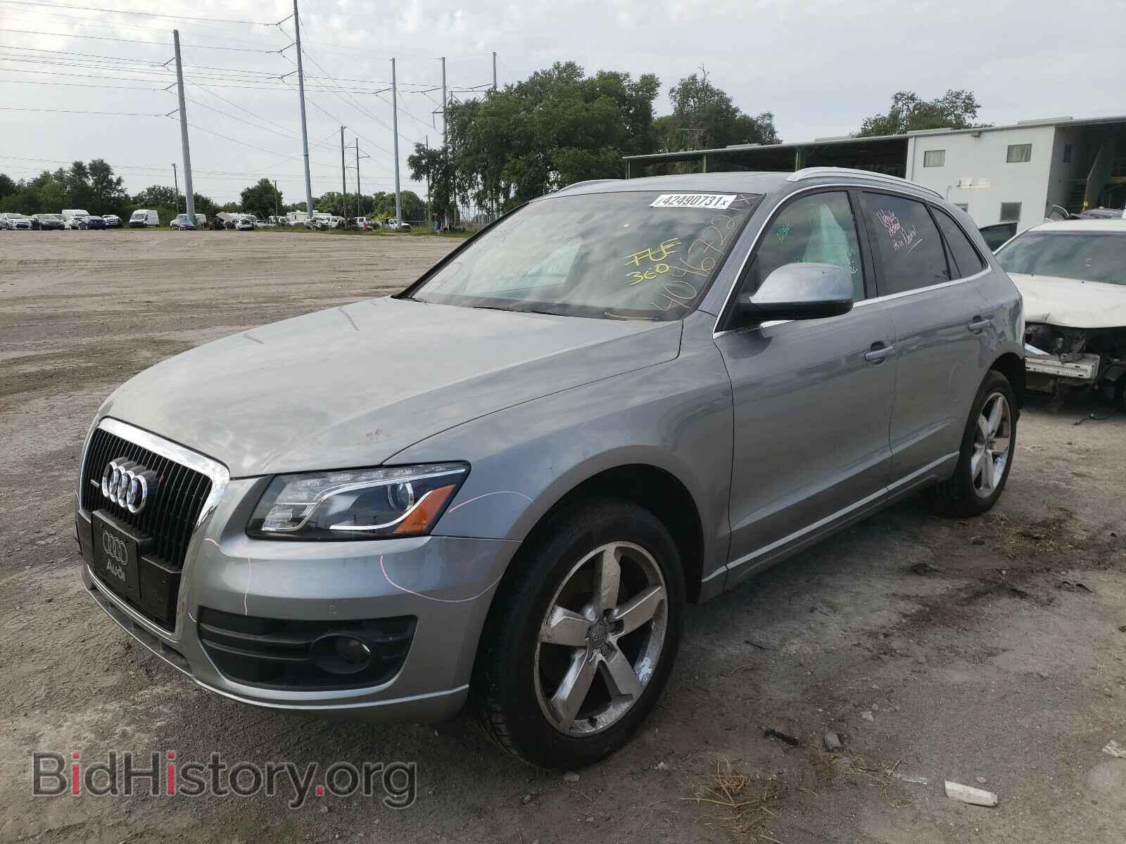 2010 AUDI Q5 - VIN: WA1LKAFP9AA090174 - Фото 2