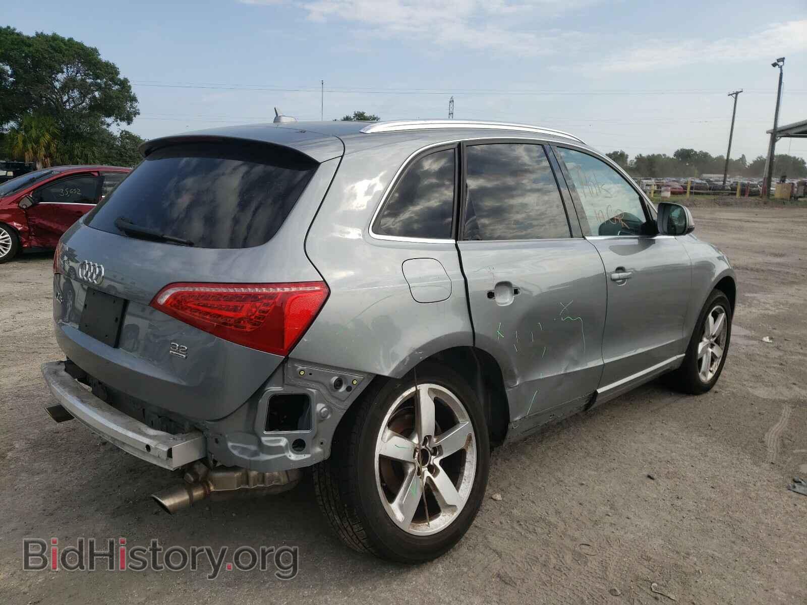 2010 AUDI Q5 - VIN: WA1LKAFP9AA090174 - Фото 4