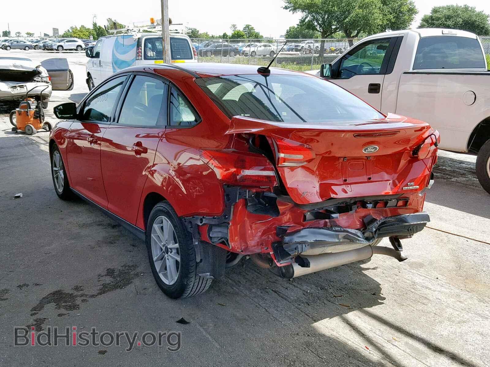 2016 FORD FOCUS SE - VIN: 1FADP3F2XGL214032 - Фото 3