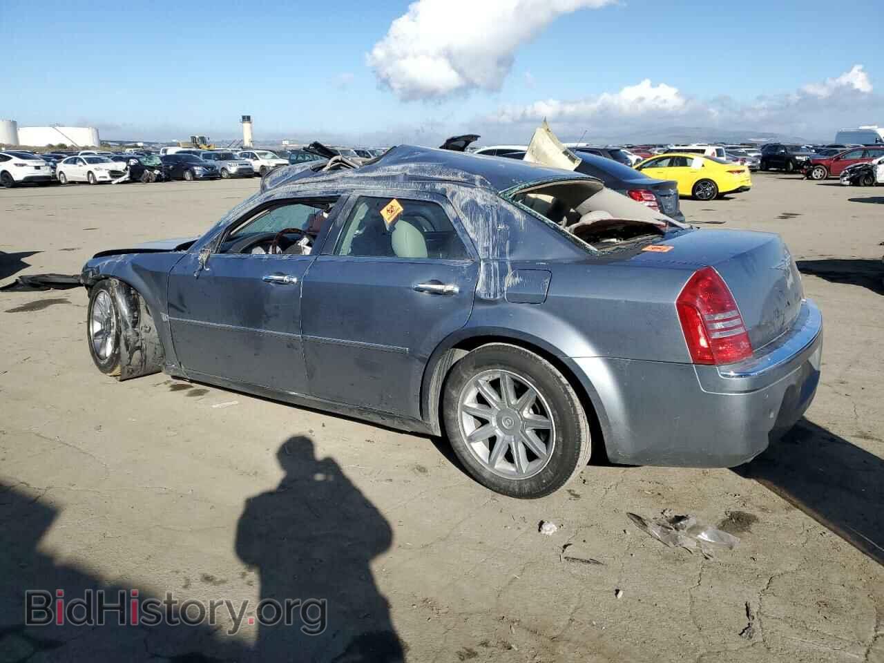 2006 CHRYSLER 300 - VIN: 2C3LA63H86H243031 - Фото 2