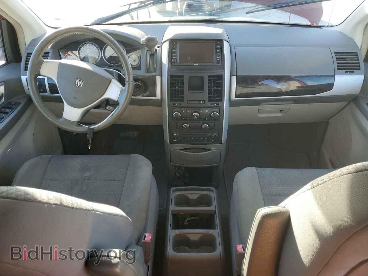 2010 DODGE CARAVAN - VIN: 2D4RN5DX4AR124828 - Фото 8