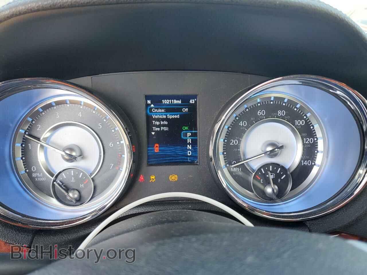 2014 CHRYSLER 300 - VIN: 2C3CCAAG7EH262000 - Фото 9