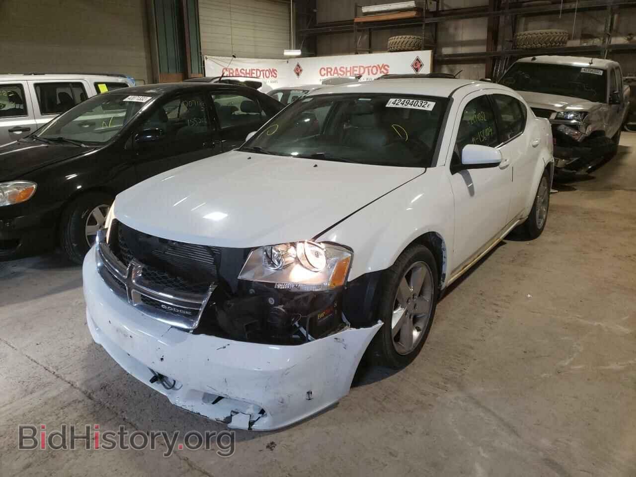 2011 DODGE AVENGER - VIN: 1B3BD2FGXBN572357 - Фото 2