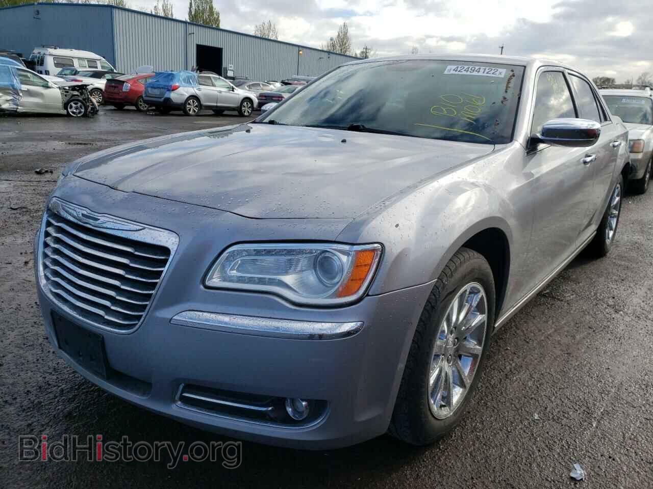 2011 CHRYSLER 300 - VIN: 2C3CA5CG8BH522765 - Фото 2