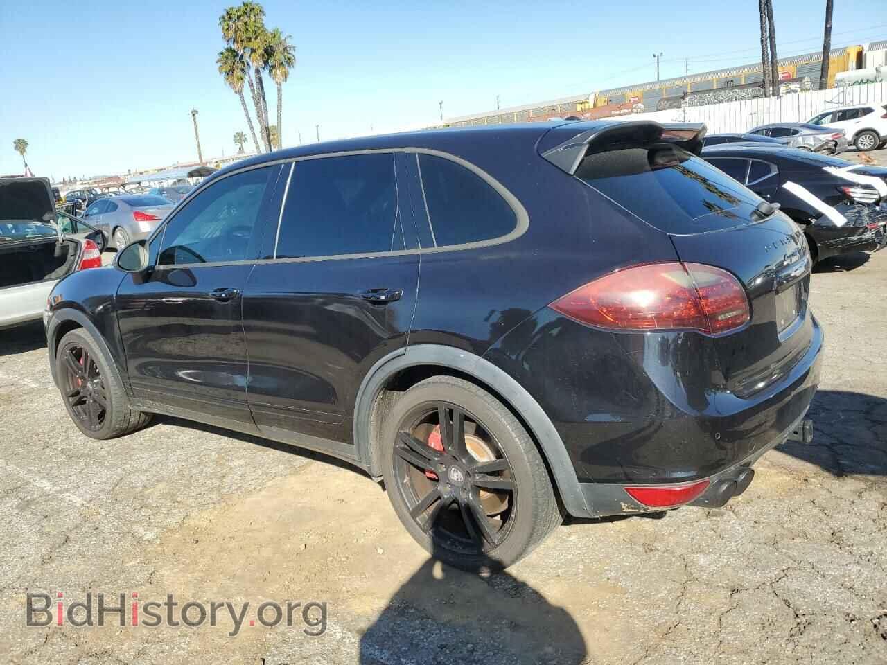 2011 PORSCHE CAYENNE - VIN: WP1AC2A2XBLA82407 - Фото 2